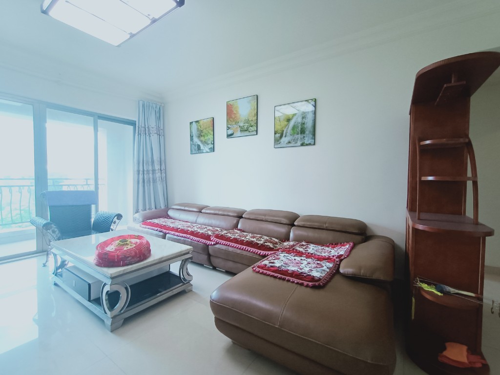 碧桂园 3室2厅2卫 2200.0元/月 碧桂园 3室2厅2卫 2200.0元/月室内图