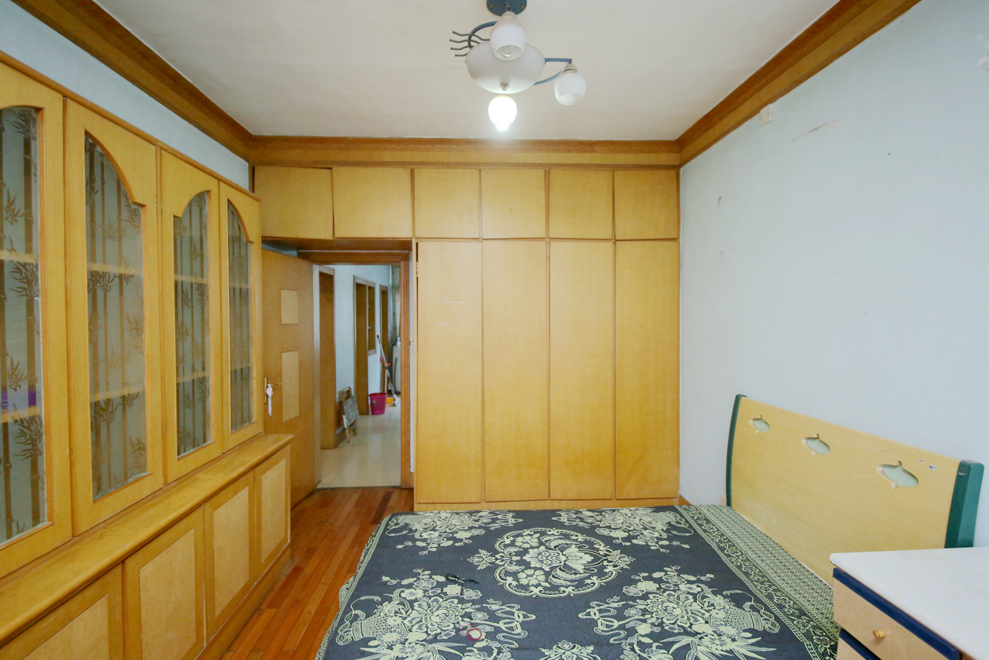 军安苑小区  3室2厅2卫    78.0万卧室