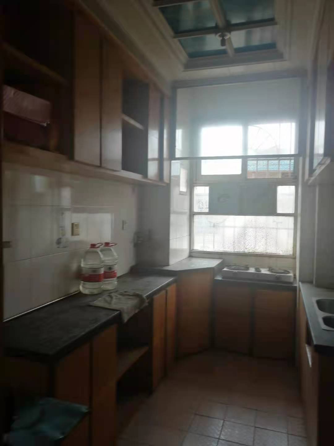 邮电新村 3室2厅2卫 1200.0元/月 邮电新村 3室2厅2卫 1200.0元/月室内图