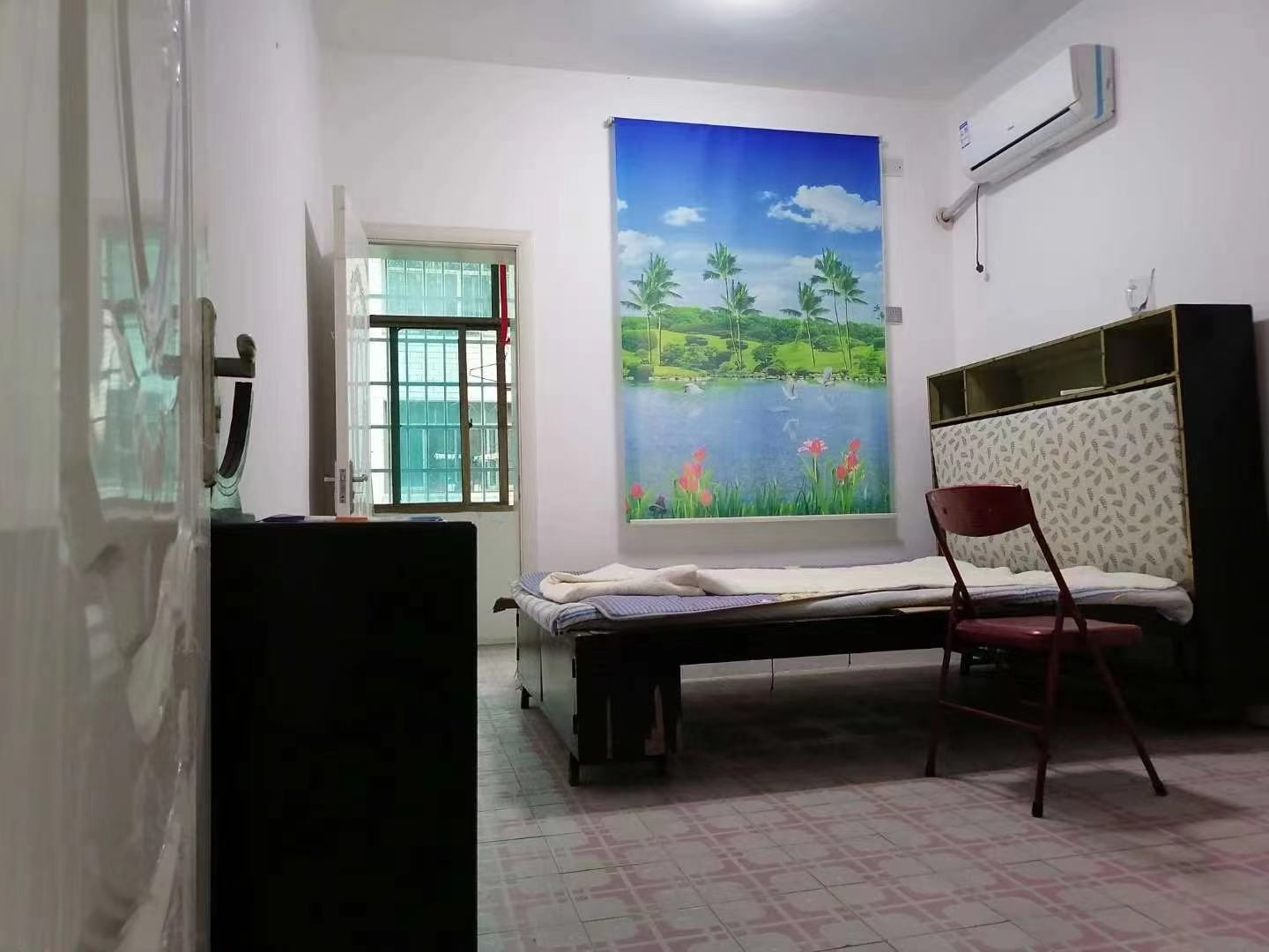 金谷市场  2室1厅1卫    42.8万卧室