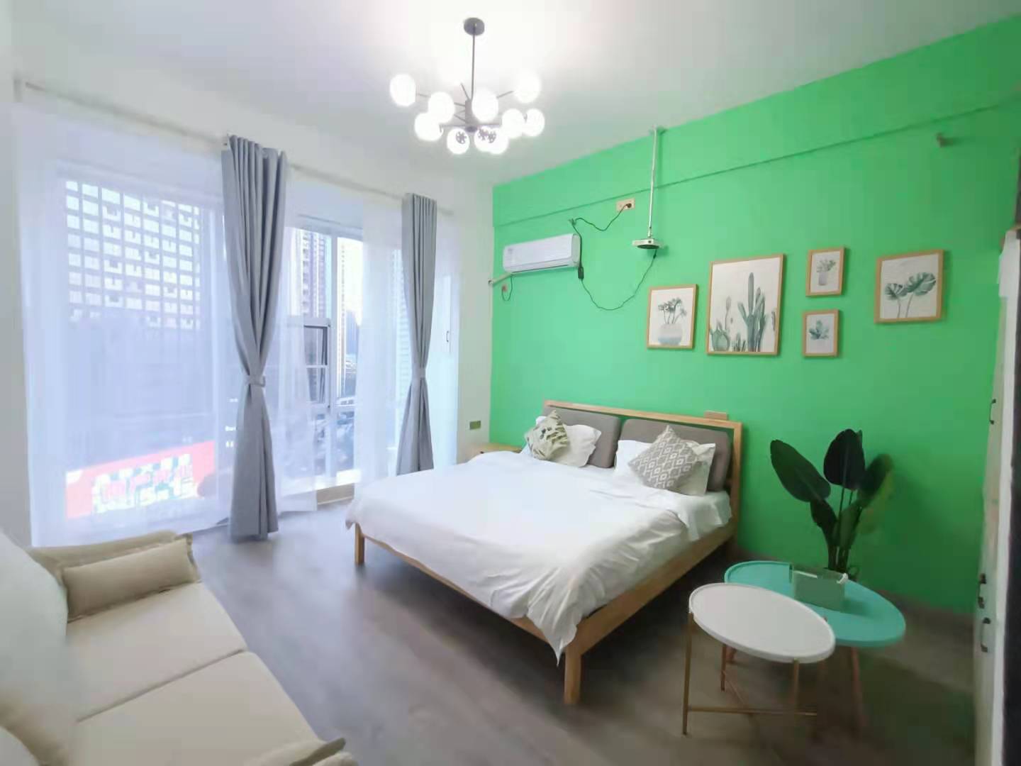 华南城市广场  1室1厅1卫    2000.0元/月 华南城市广场  1室1厅1卫    2000.0元/月室内图