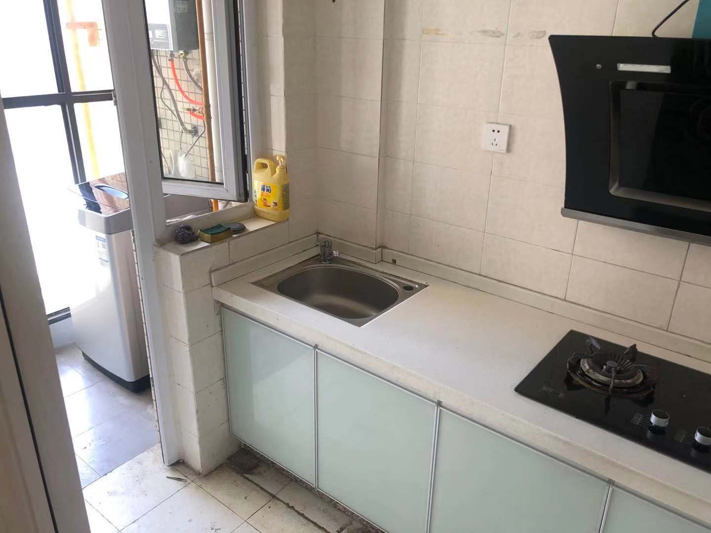 万科翡翠公园  4室1厅2卫    3000.0元/月 万科翡翠公园  4室1厅2卫    3000.0元/月