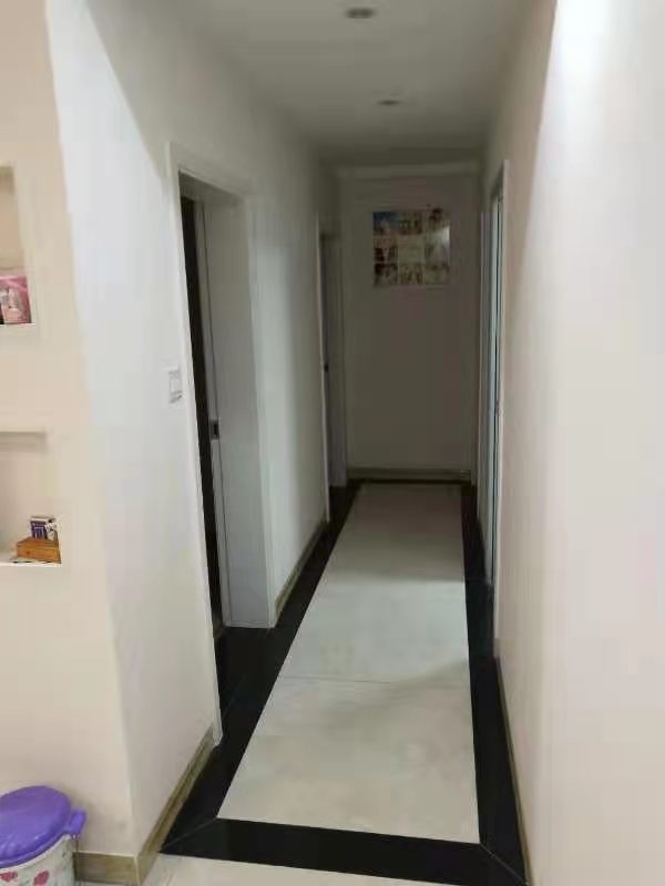 上尚城 3室1厅1卫 2200.0元/月 上尚城 3室1厅1卫 2200.0元/月室内图