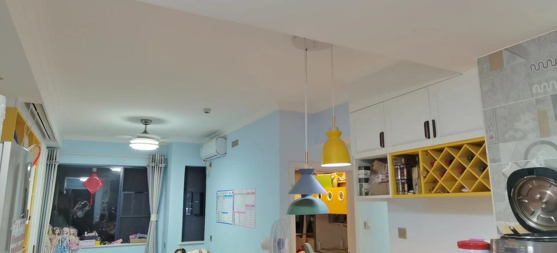 盛世时代广场  3室1厅1卫    65.0万 盛世时代广场  3室1厅1卫    65.0万客厅