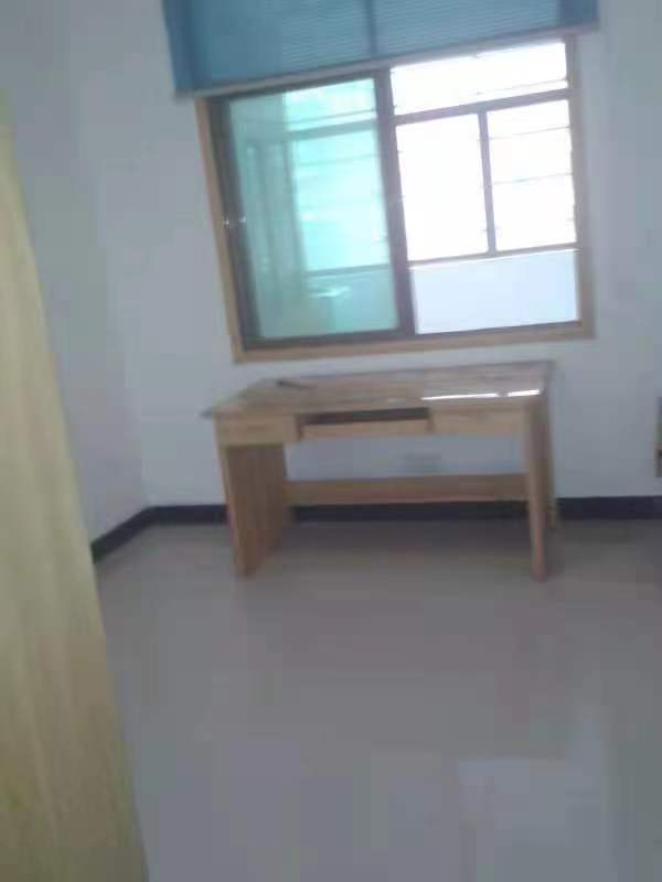 红星小区 3室2厅1卫 1500.0元/月 红星小区 3室2厅1卫 1500.0元/月室内图