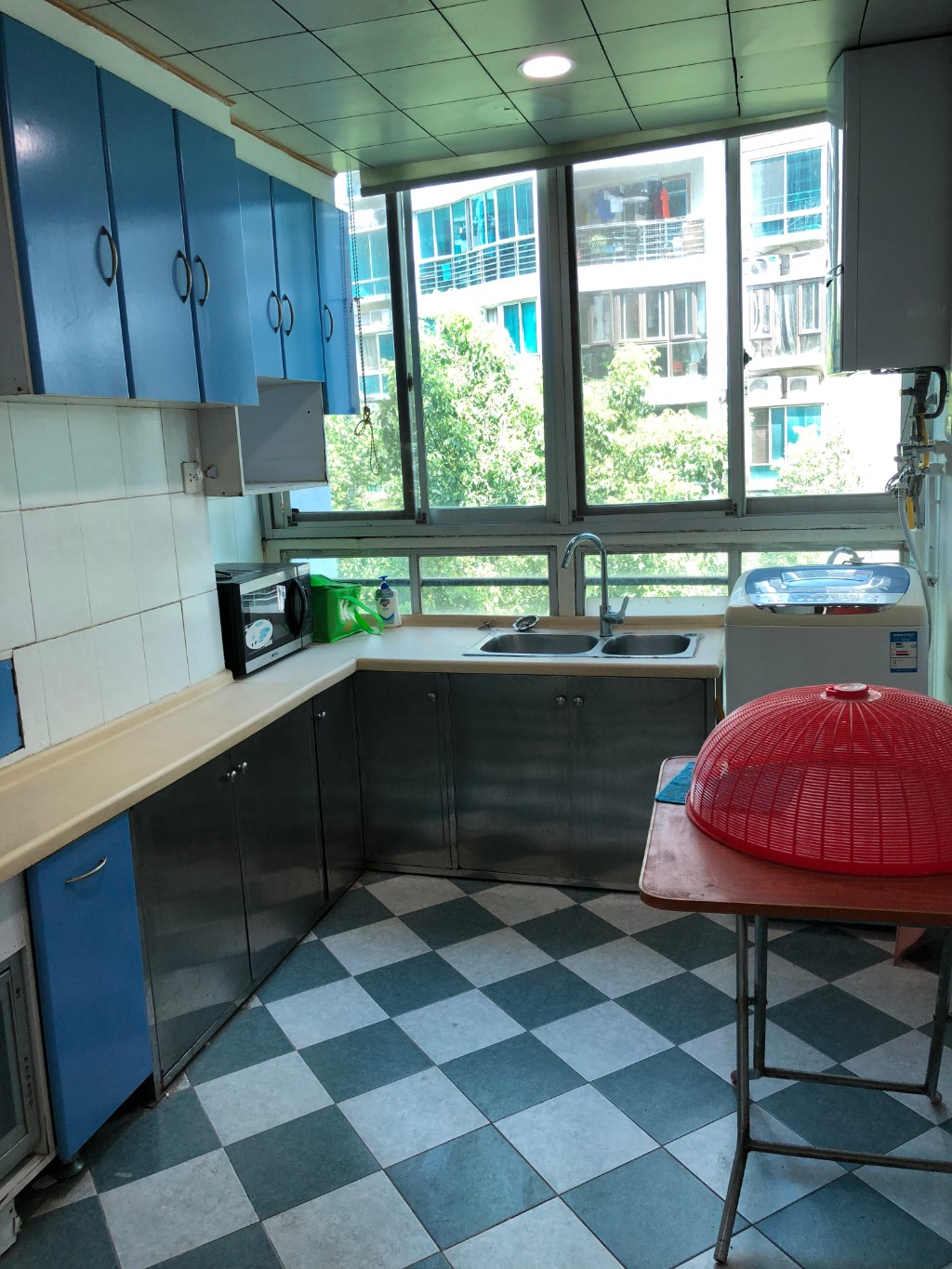 颐美园  3室2厅1卫    3200.0元/月室内图