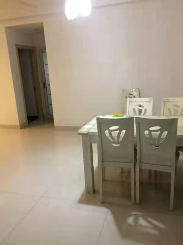 嘉盛华府 3室2厅1卫 600.0元/月 嘉盛华府 3室2厅1卫 600.0元/月室内图