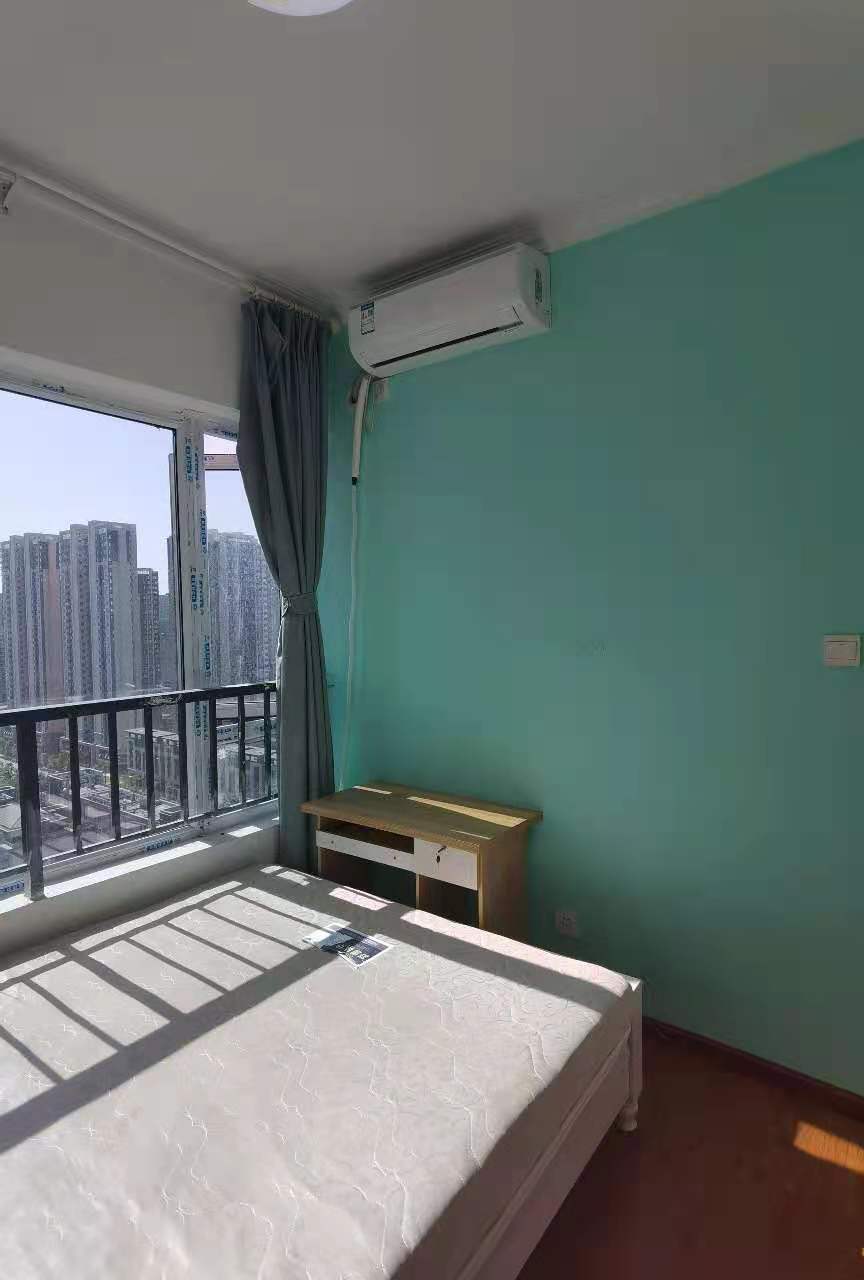 海伦春天 3室2厅2卫 2300.0元/月 海伦春天 3室2厅2卫 2300.0元/月室内图