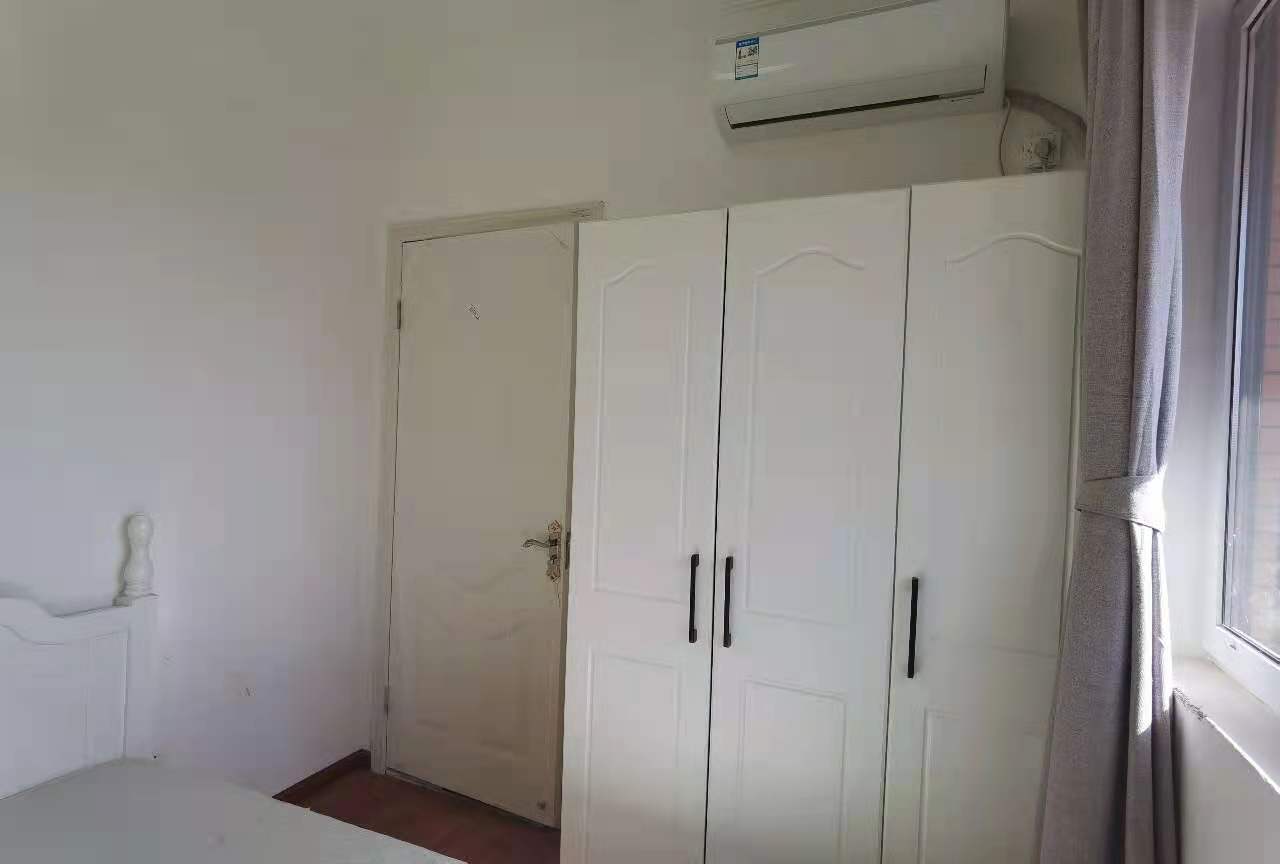 海伦春天 3室2厅2卫 2300.0元/月 海伦春天 3室2厅2卫 2300.0元/月室内图