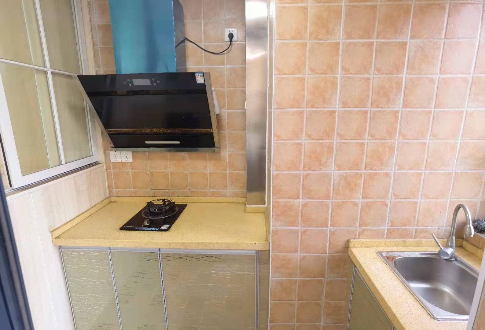 中建御山和苑 1室1厅1卫 32.8万 中建御山和苑 1室1厅1卫 32.8万客厅