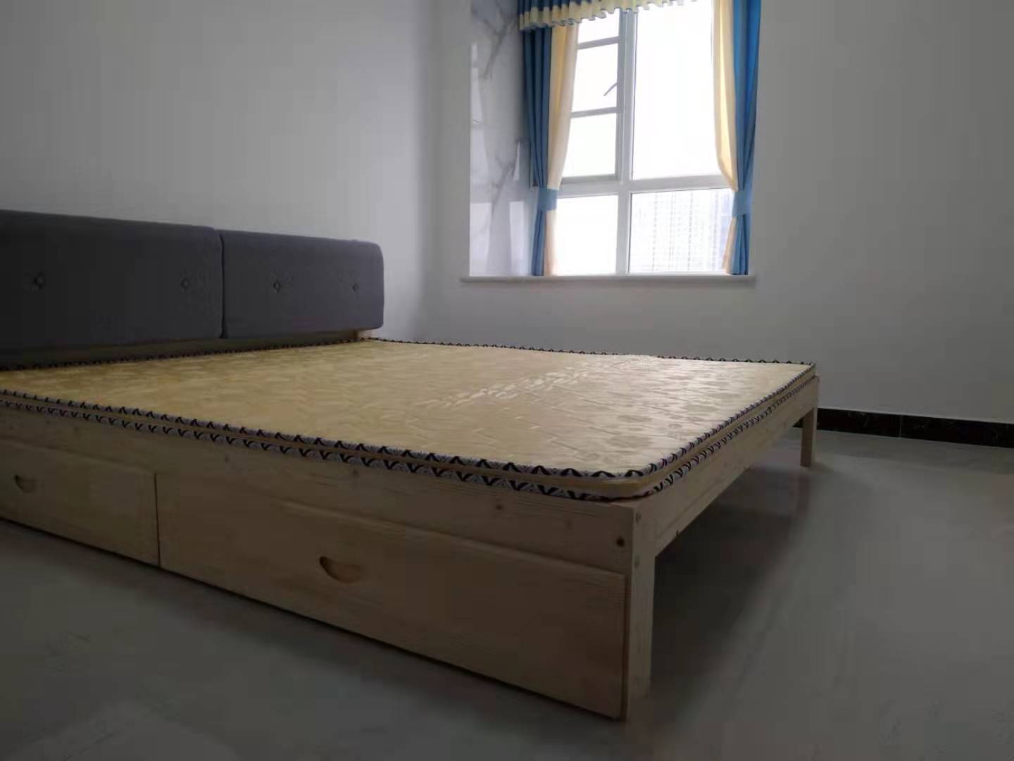 南湖尚景  2室2厅1卫    1800.0元/月 南湖尚景  2室2厅1卫    1800.0元/月小区图