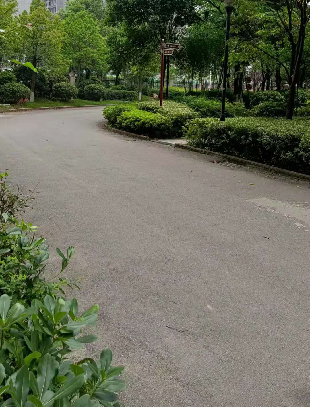 山水名苑  3室2厅2卫    72.8万 山水名苑  3室2厅2卫    72.8万小区图