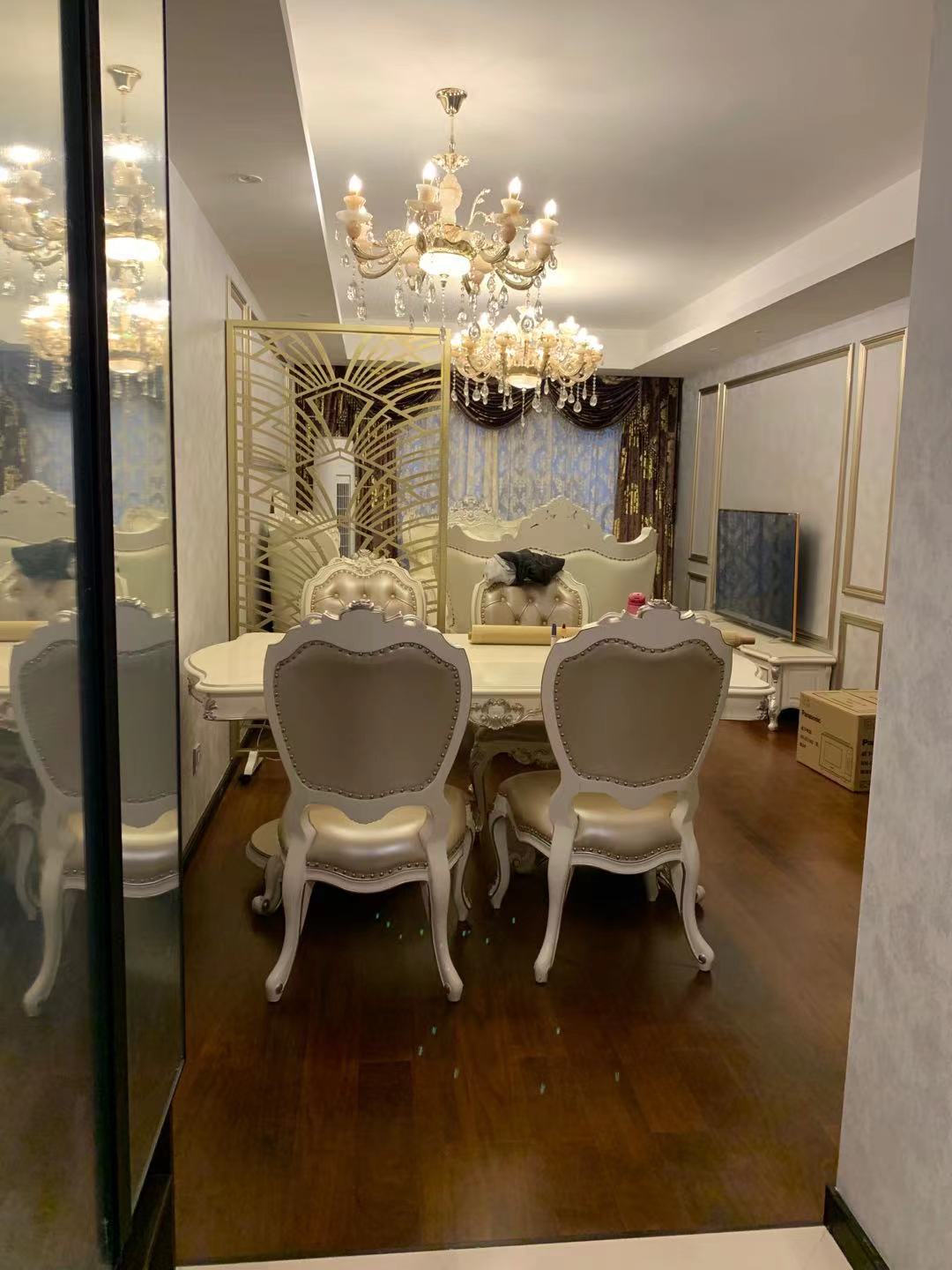 万科翡翠公园  3室2厅2卫    3300.0元/月 万科翡翠公园  3室2厅2卫    3300.0元/月