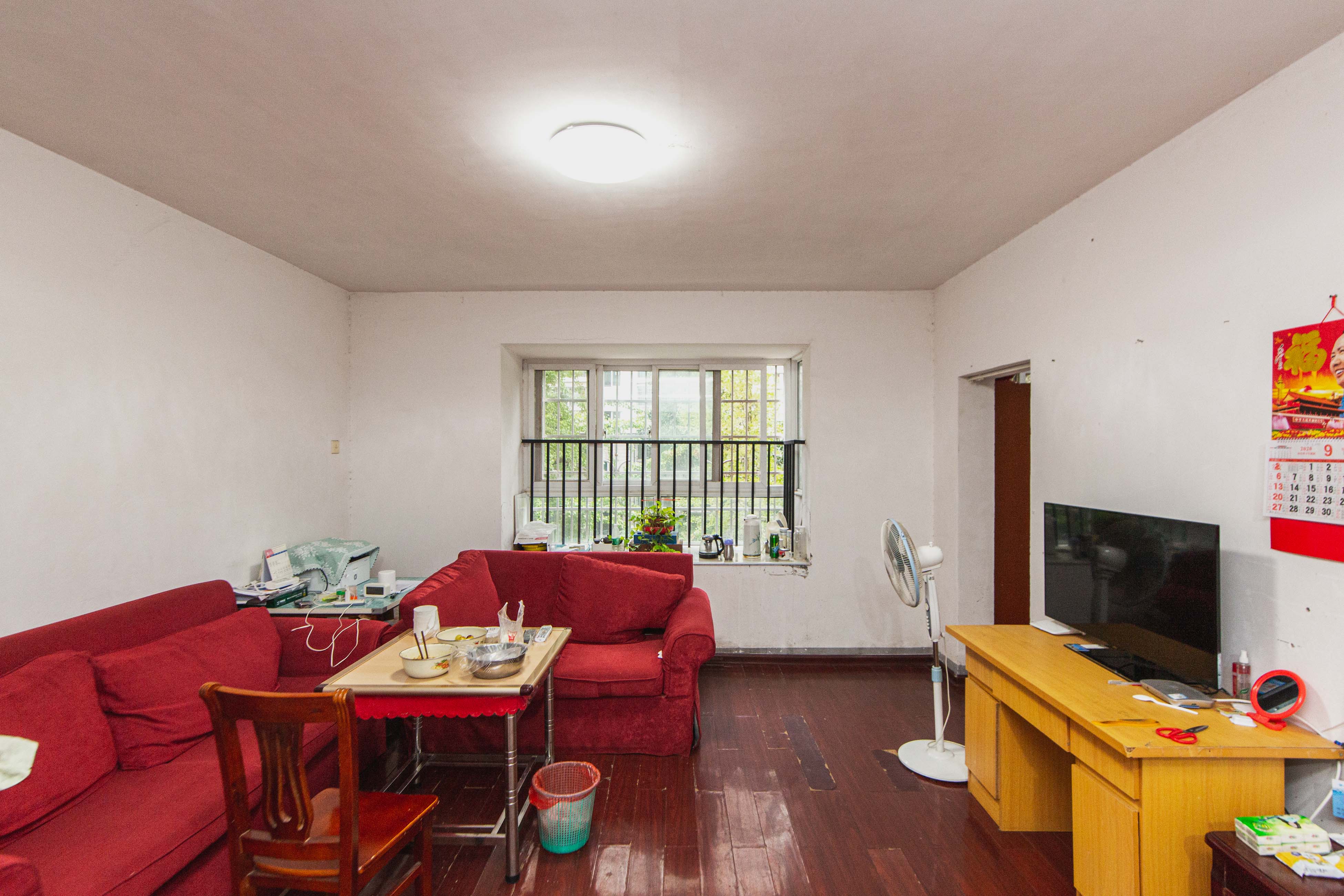 嘉盛华庭(一期、二期、三期) 3室2厅2卫 3000.0元/月 嘉盛华庭(一期、二期、三期) 3室2厅2卫 3000.0元/月室内图