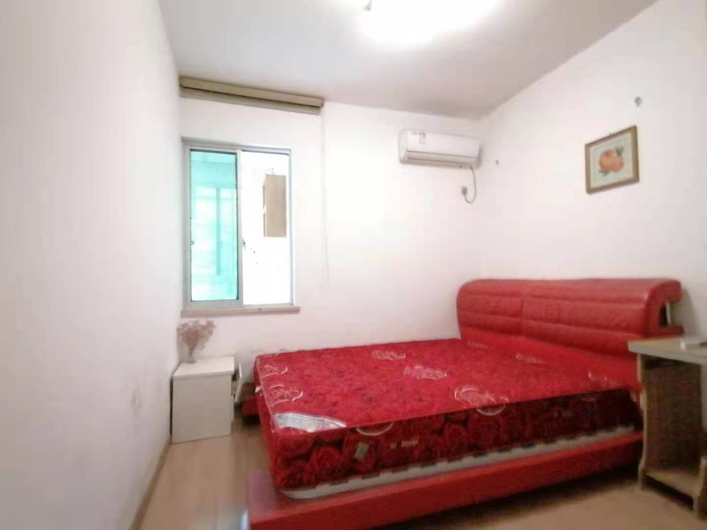 明兴花苑 4室2厅2卫 2400.0元/月 明兴花苑 4室2厅2卫 2400.0元/月室内图