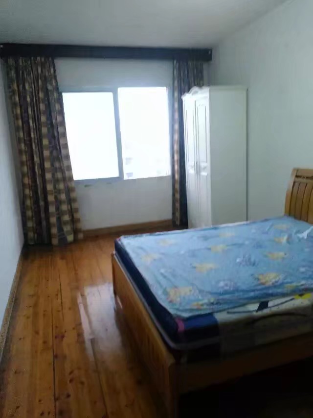 大京房产 3室1厅1卫 1100.0元/月 大京房产 3室1厅1卫 1100.0元/月室内图