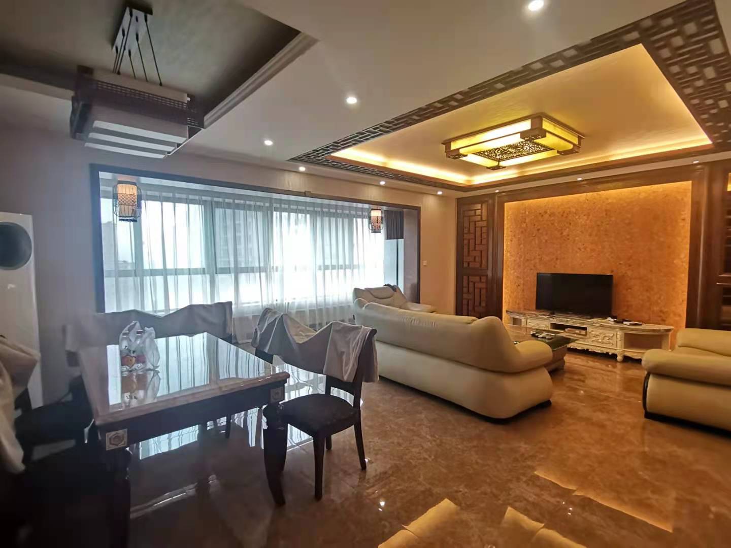 佳兆业君汇上品  3室2厅1卫   5000.00元/月室内图