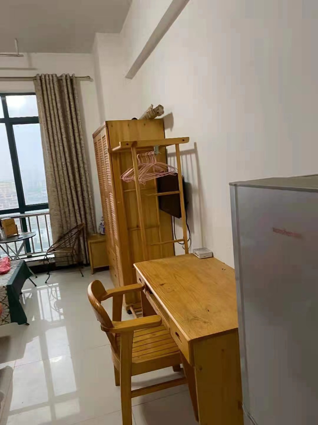 富华商业广场 1室1厅1卫 1000.0元/月 富华商业广场 1室1厅1卫 1000.0元/月室内图