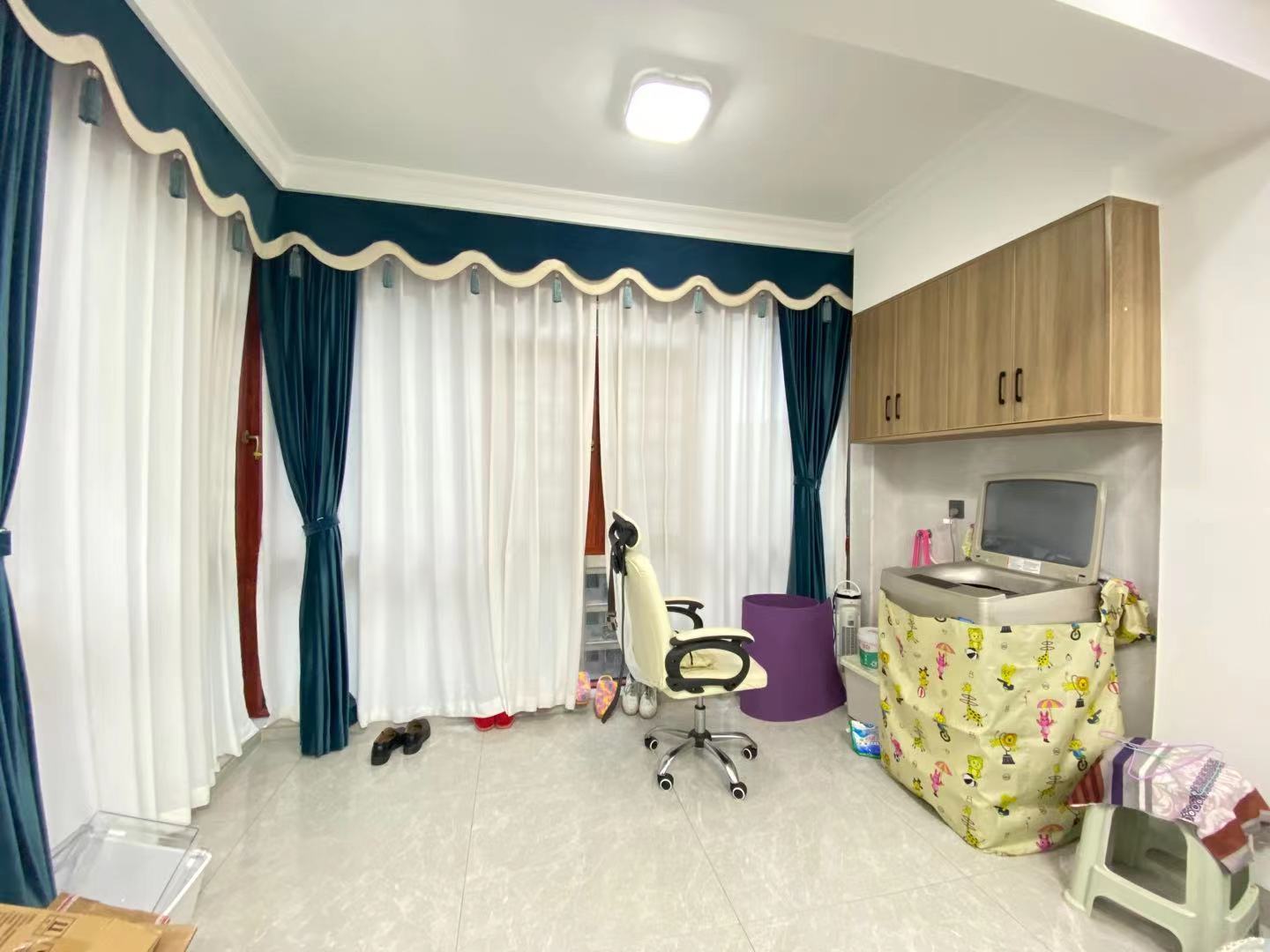 长湖峰境 3室2厅2卫 3000.0元/月 长湖峰境 3室2厅2卫 3000.0元/月室内图