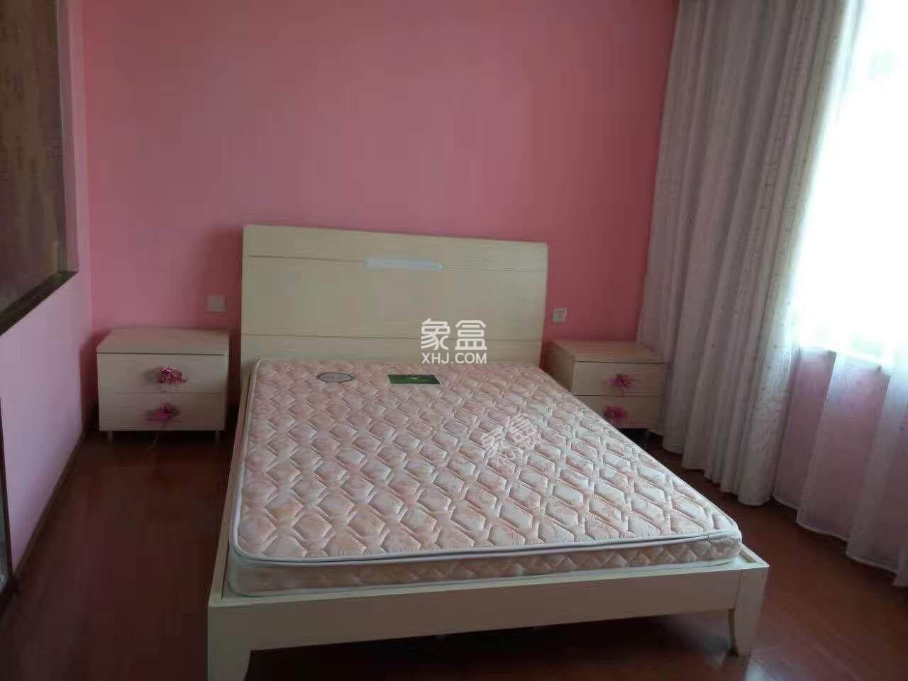 联合新村 4室1厅2卫 1800.0元/月 联合新村 4室1厅2卫 1800.0元/月室内图