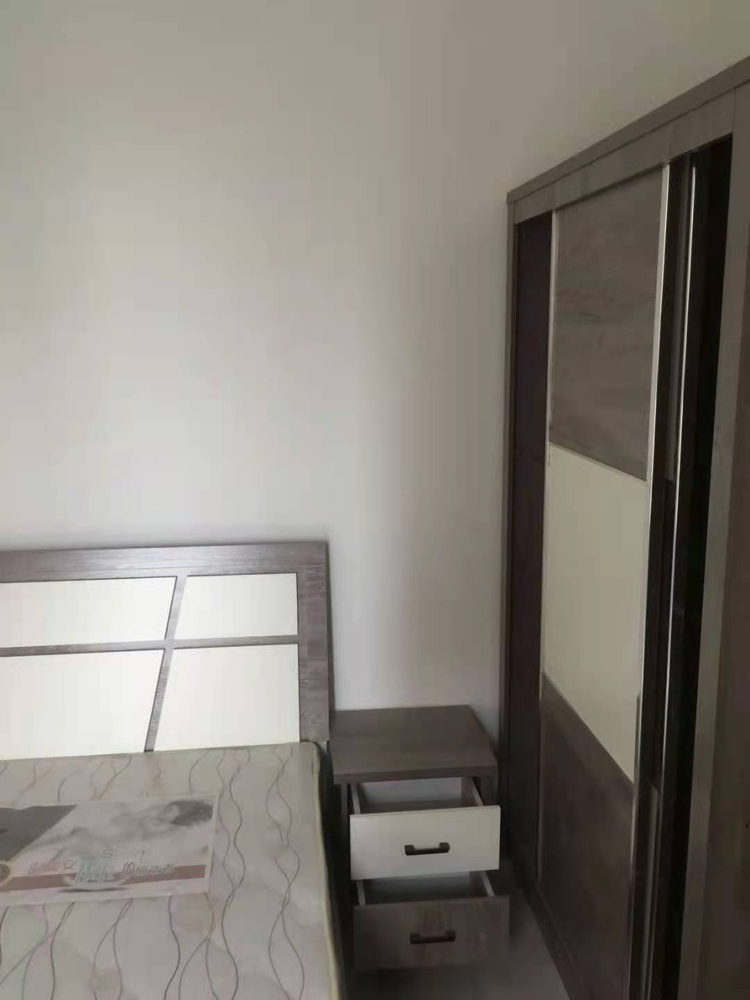 南湖尚景  2室1厅1卫    1800.0元/月 南湖尚景  2室1厅1卫    1800.0元/月室内图