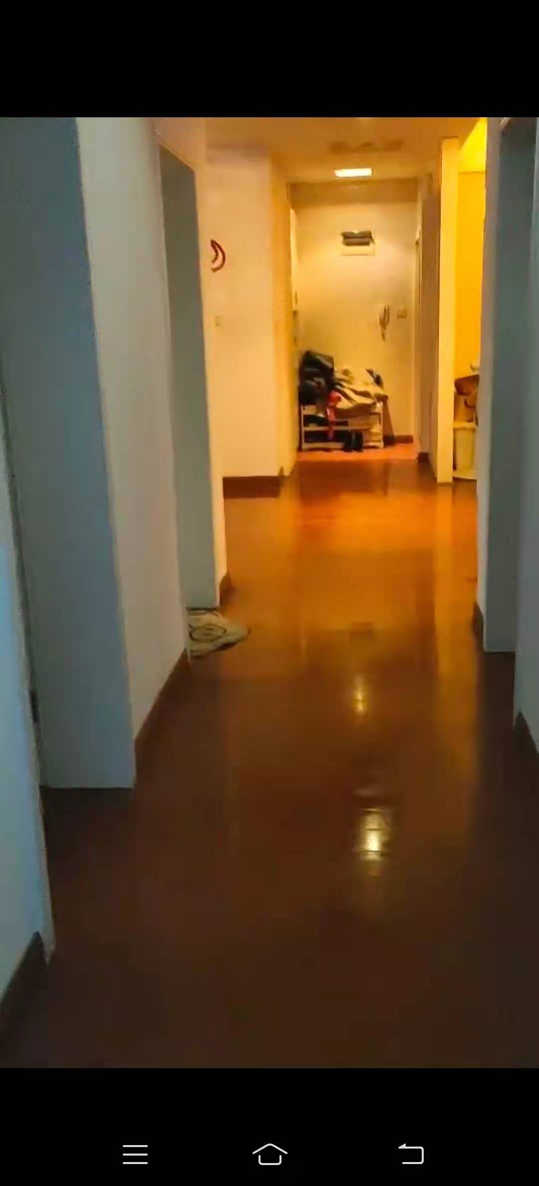 金谷家园  4室2厅2卫    108.0万客厅