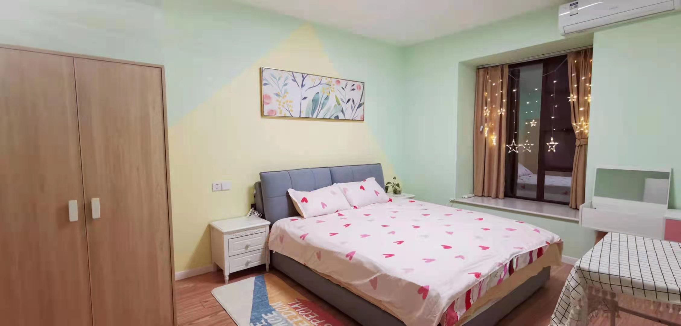 南湖半岛 3室2厅2卫 3500.0元/月 南湖半岛 3室2厅2卫 3500.0元/月室内图