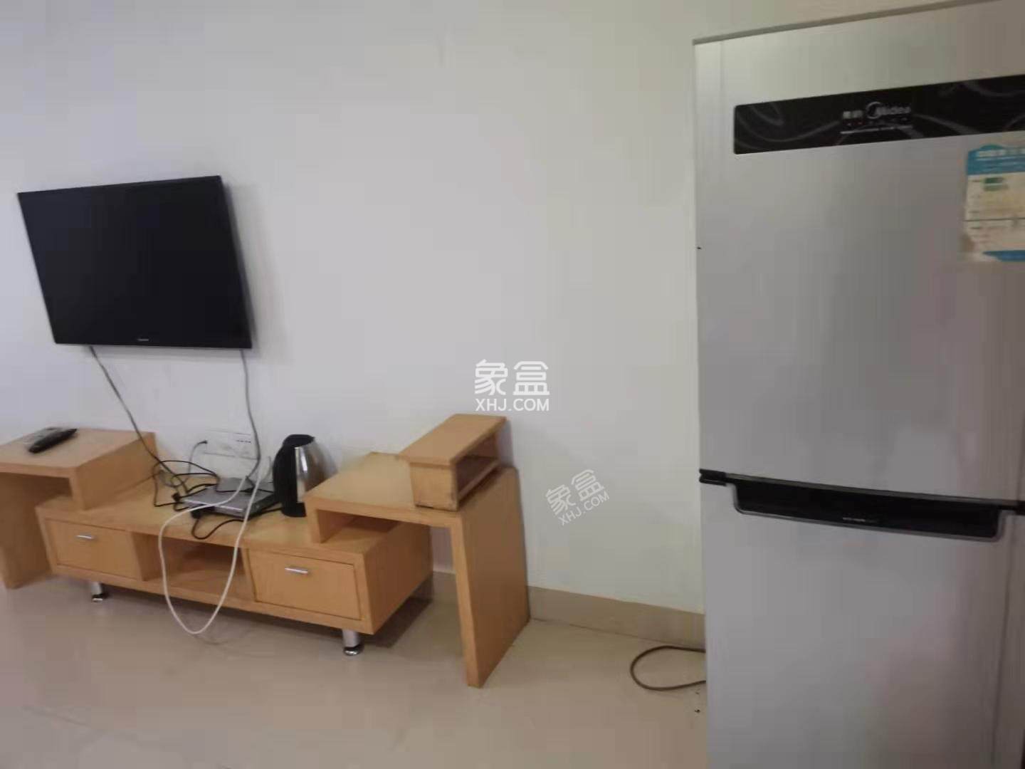 滨江财富中心  1室1厅1卫    26.8万 滨江财富中心  1室1厅1卫    26.8万卫生间