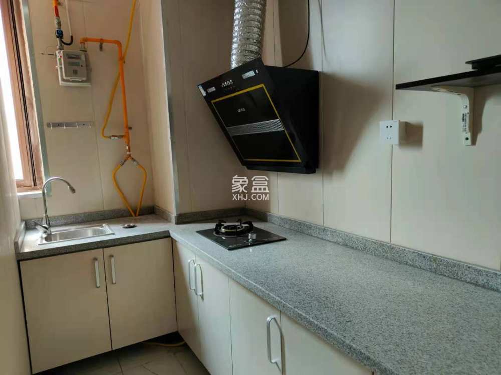 北辰南湖香麓  2室1厅1卫   2000.00元/月