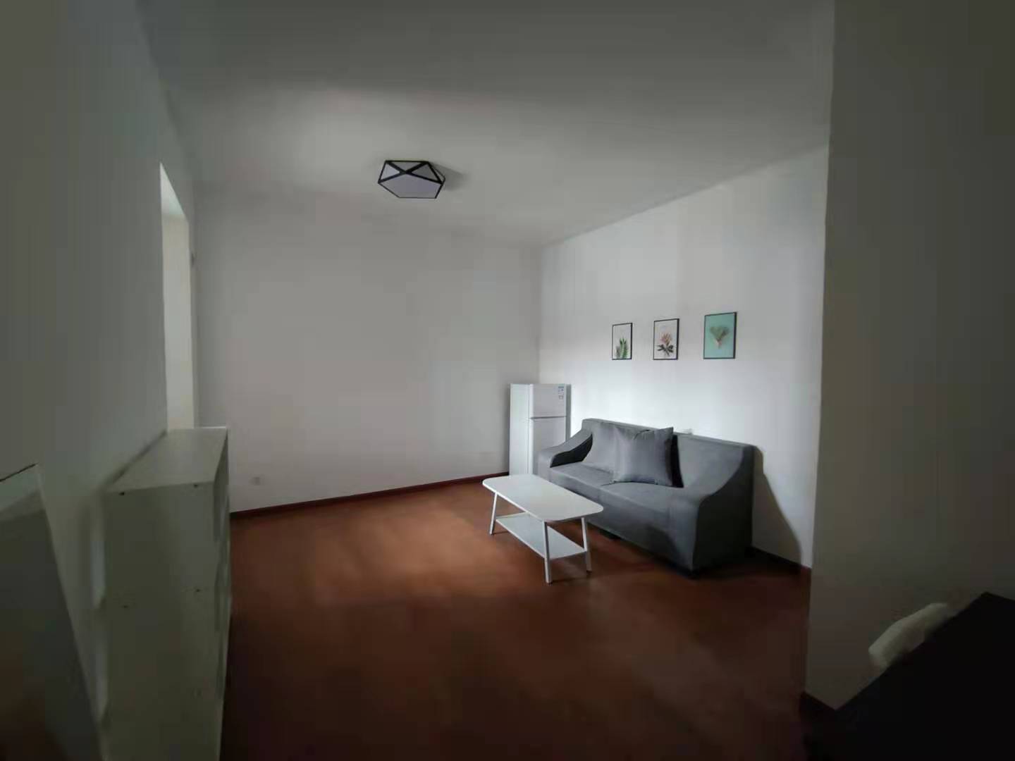 北辰南湖香麓 2室1厅1卫 2000.0元/月 北辰南湖香麓 2室1厅1卫 2000.0元/月室内图