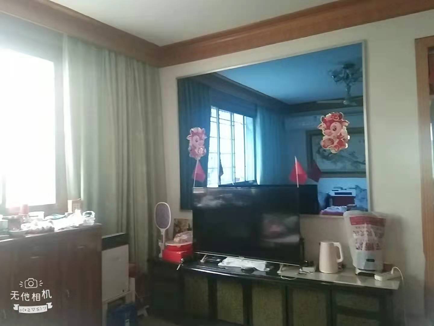 农业农机学校院内家属楼 3室2厅1卫 59.8万 农业农机学校院内家属楼 3室2厅1卫 59.8万客厅