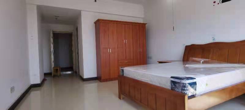 鸿益广场 1室1厅1卫 900.0元/月 鸿益广场 1室1厅1卫 900.0元/月室内图