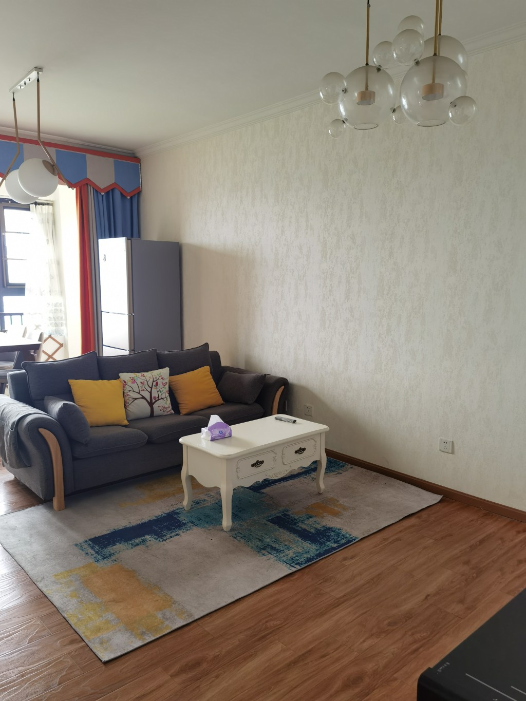 中信城佐岸  2室2厅1卫    2400.0元/月 中信城佐岸  2室2厅1卫    2400.0元/月室内图