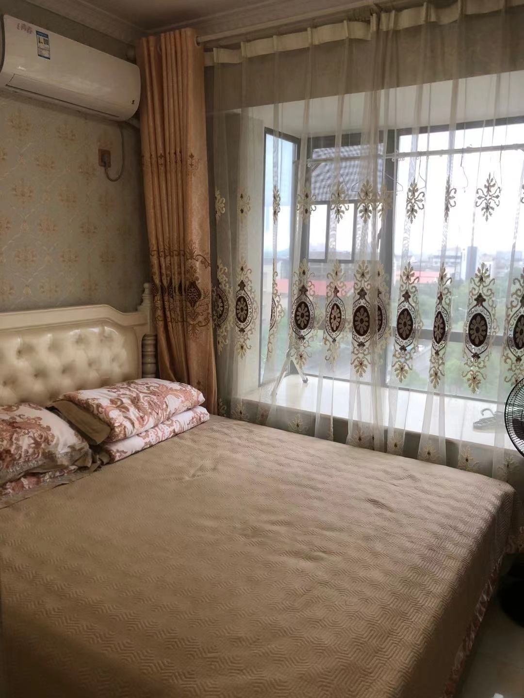 鹏泰国际 3室1厅1卫 2500.0元/月 鹏泰国际 3室1厅1卫 2500.0元/月室内图