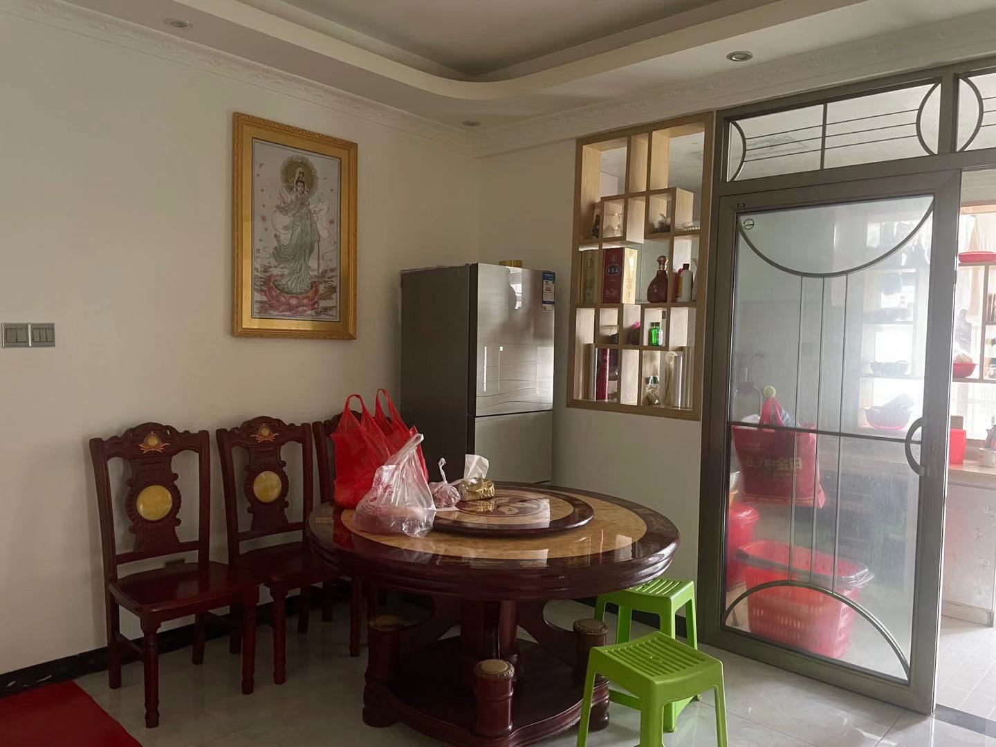 株山国际世家  3室2厅2卫    2600.0元/月 株山国际世家  3室2厅2卫    2600.0元/月室内图