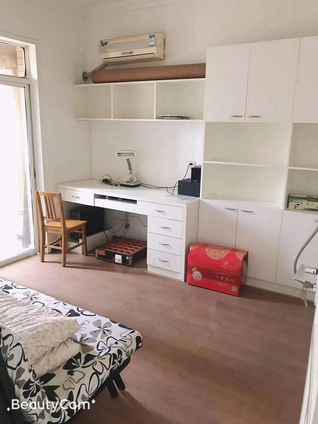 玫瑰名城百合苑  3室2厅2卫    1800.0元/月 玫瑰名城百合苑  3室2厅2卫    1800.0元/月室内图