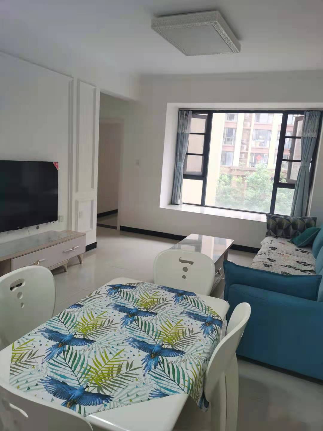 中铁骑士府邸 3室2厅1卫 2600.0元/月 中铁骑士府邸 3室2厅1卫 2600.0元/月户型图