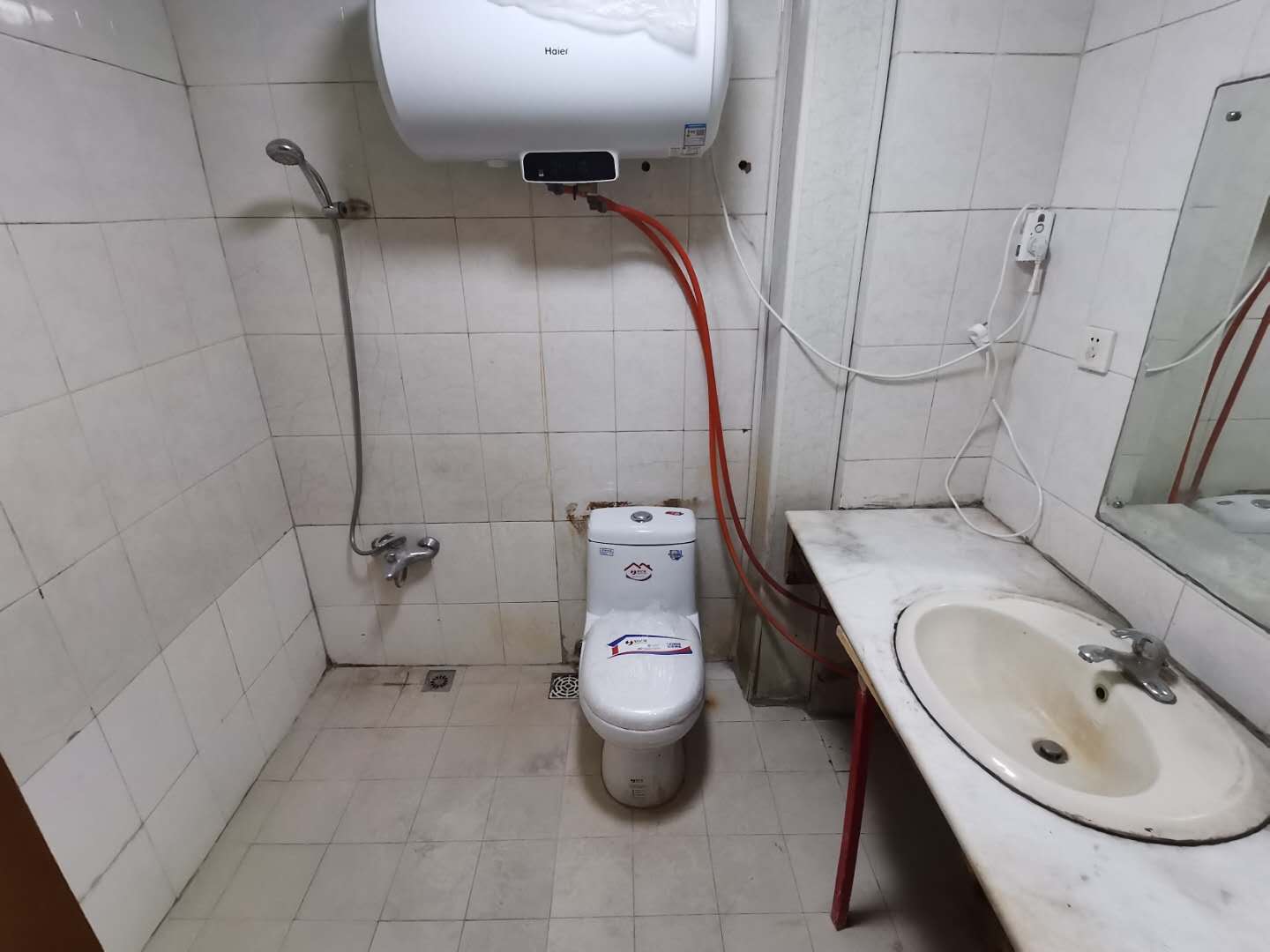 东塘电力院 3室2厅2卫 2800.0元/月 东塘电力院 3室2厅2卫 2800.0元/月室内图