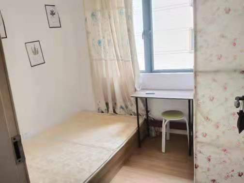 中建芙蓉嘉苑  3室2厅1卫    2400.0元/月室内图
