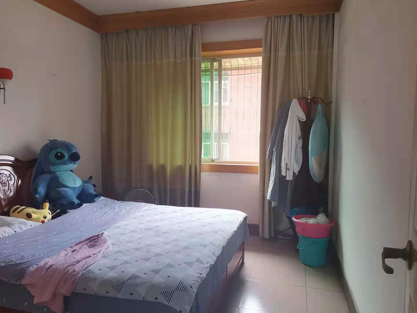 赫山司法局  3室2厅2卫    49.0万客厅