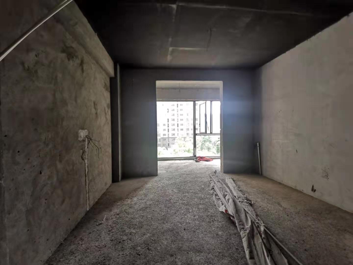 大学康城 4室2厅2卫 99.0万 大学康城 4室2厅2卫 99.0万卫生间