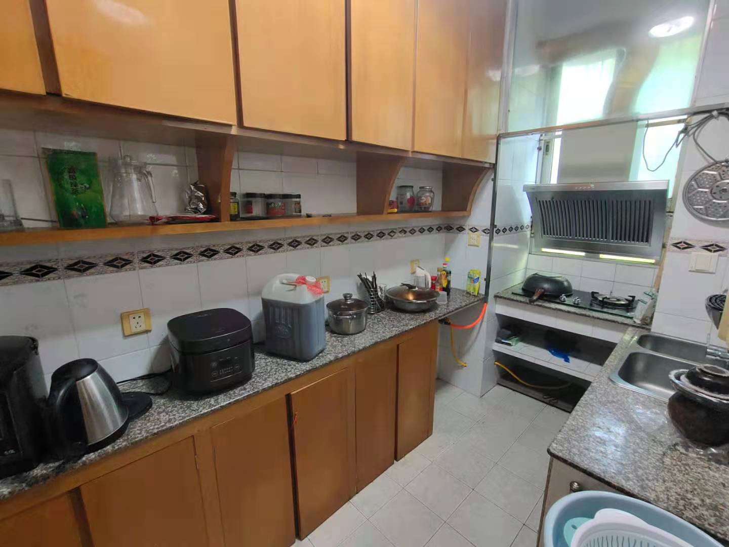 全丰小区 3室2厅1卫 1500.0元/月 全丰小区 3室2厅1卫 1500.0元/月室内图