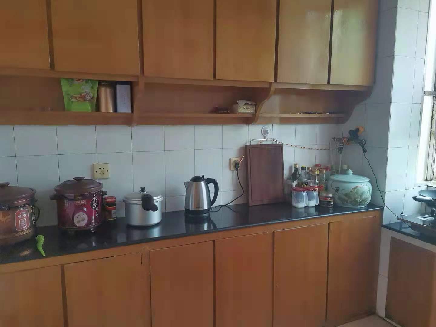 赫山司法局  3室2厅2卫    49.0万卫生间