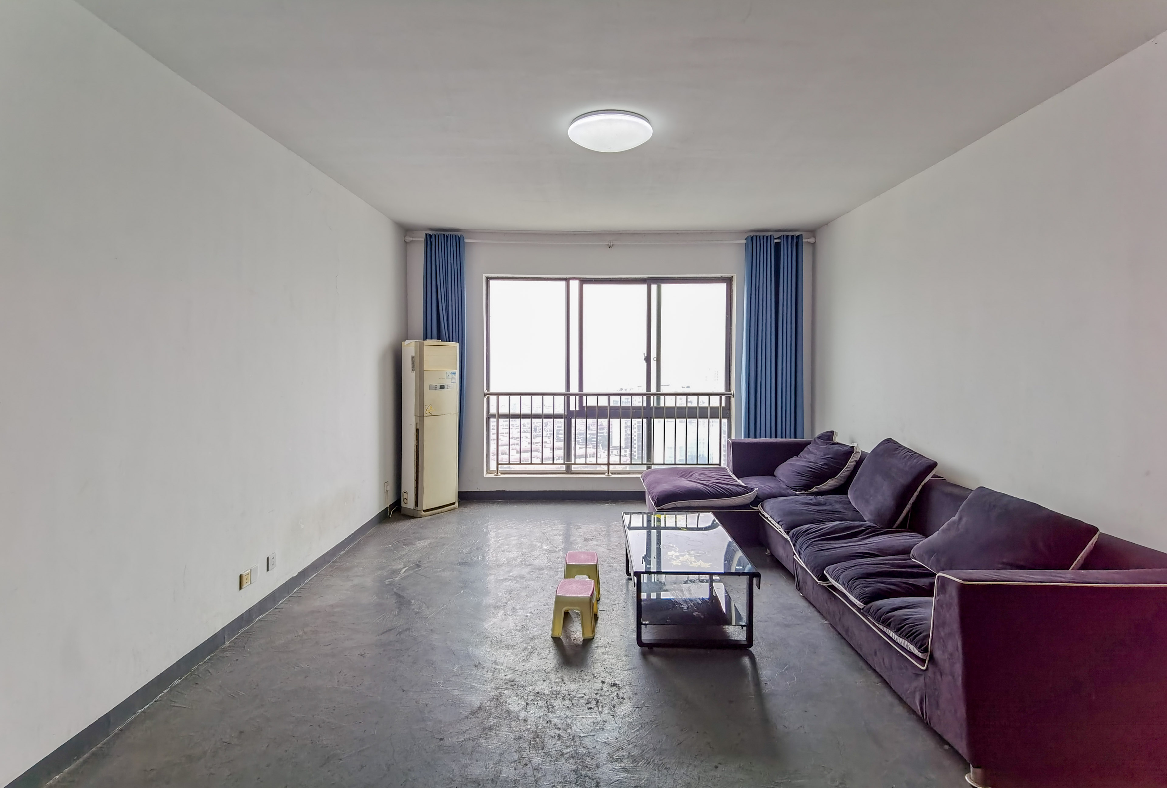 嘉墅翰林阁  3室2厅1卫    99.8万 嘉墅翰林阁  3室2厅1卫    99.8万客厅