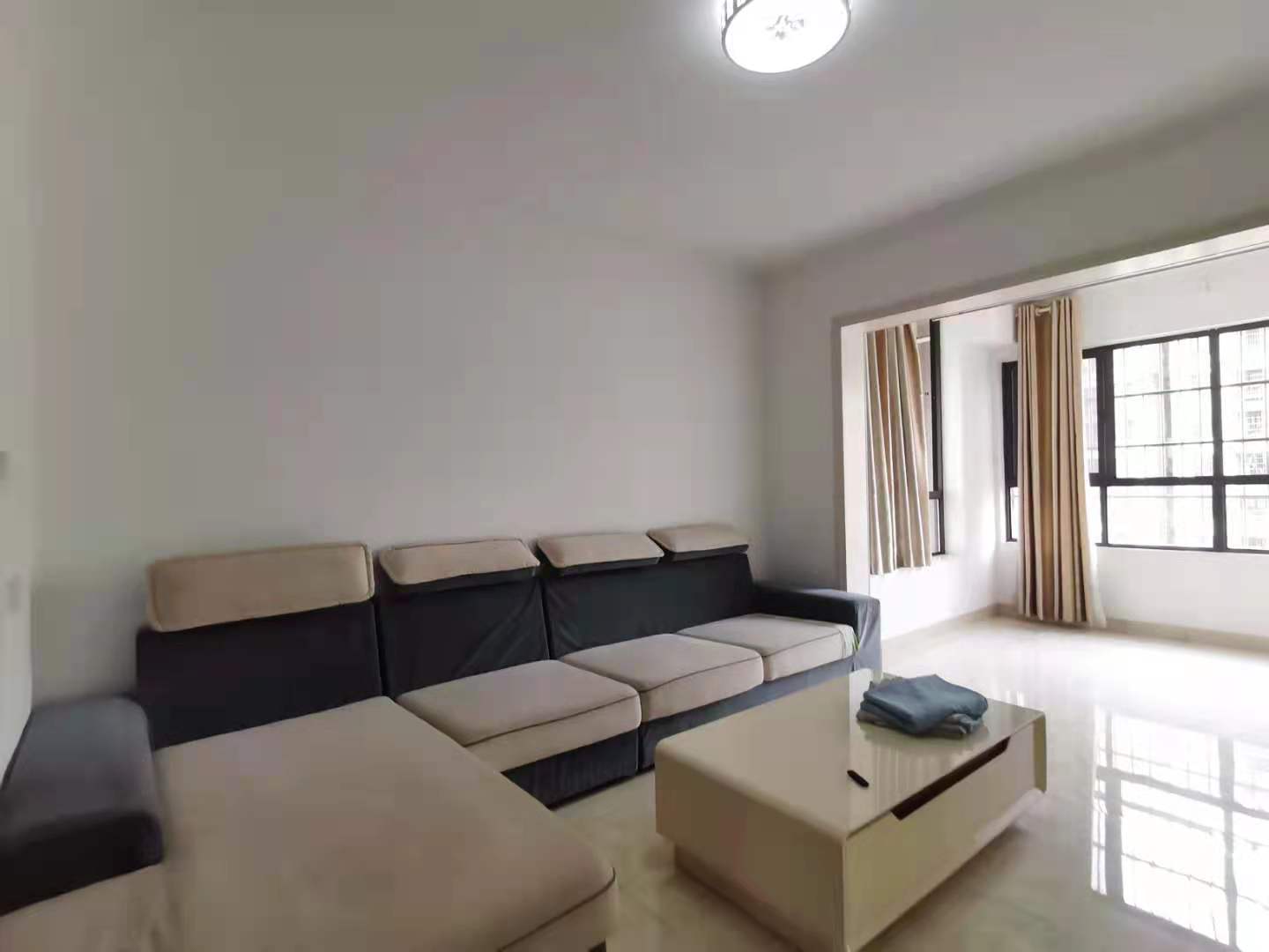 都市兰亭 3室2厅1卫 1500.0元/月 都市兰亭 3室2厅1卫 1500.0元/月室内图