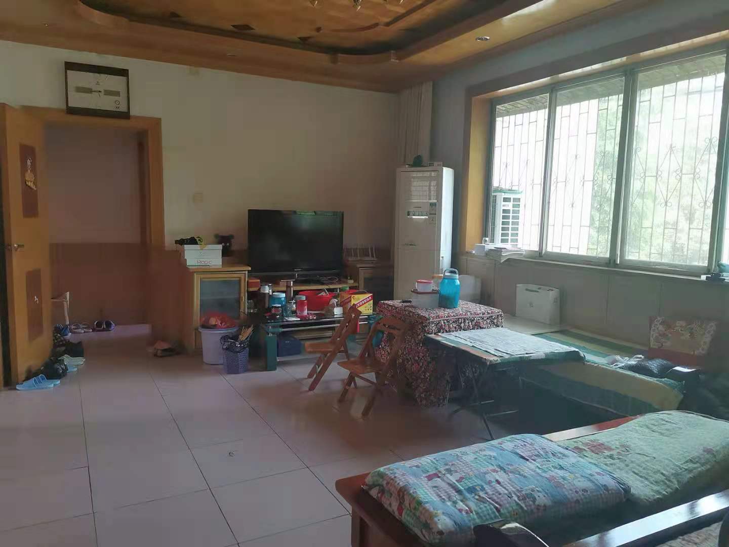 赫山司法局  3室2厅2卫    49.0万客厅