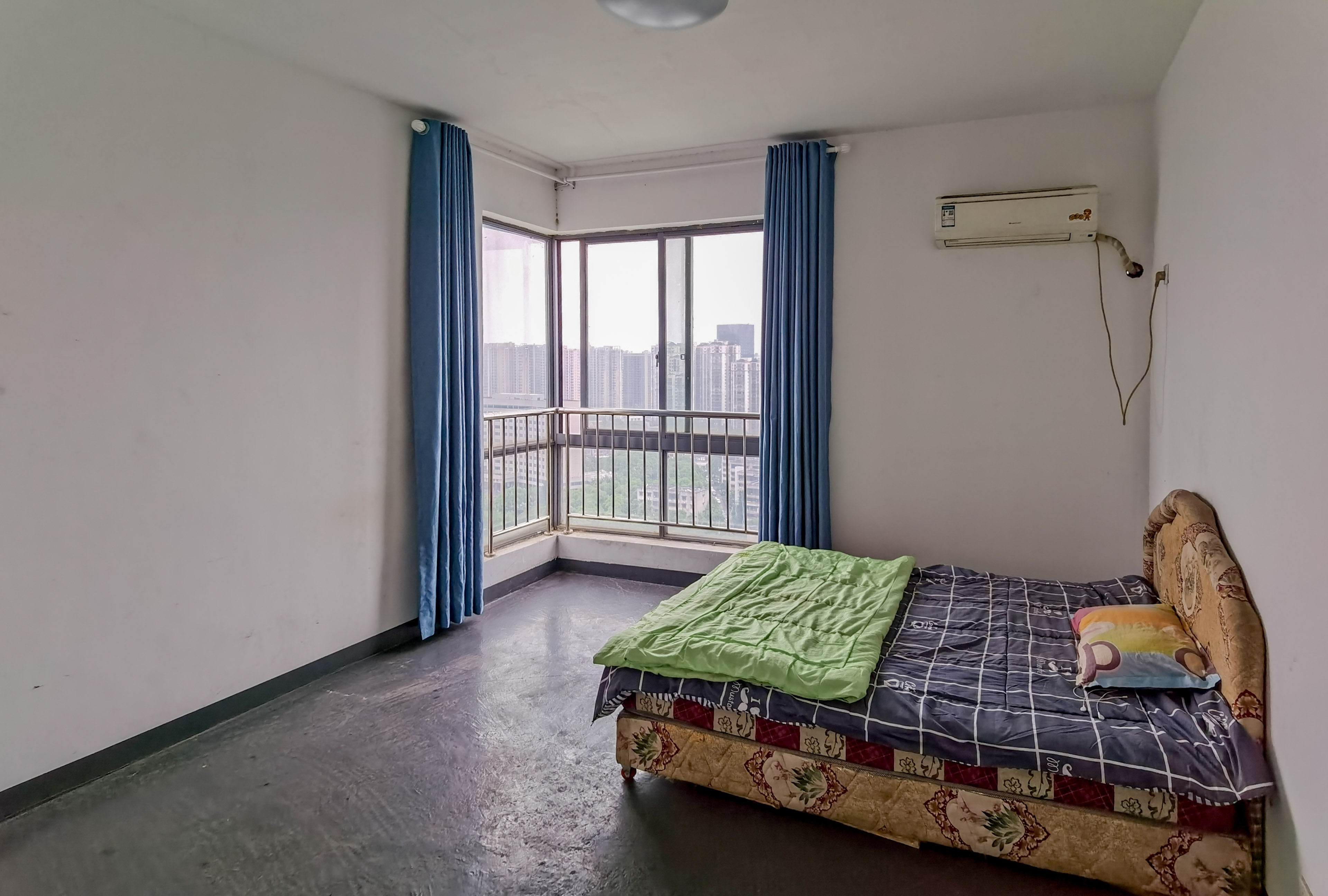 嘉墅翰林阁  3室2厅1卫    99.8万 嘉墅翰林阁  3室2厅1卫    99.8万客厅