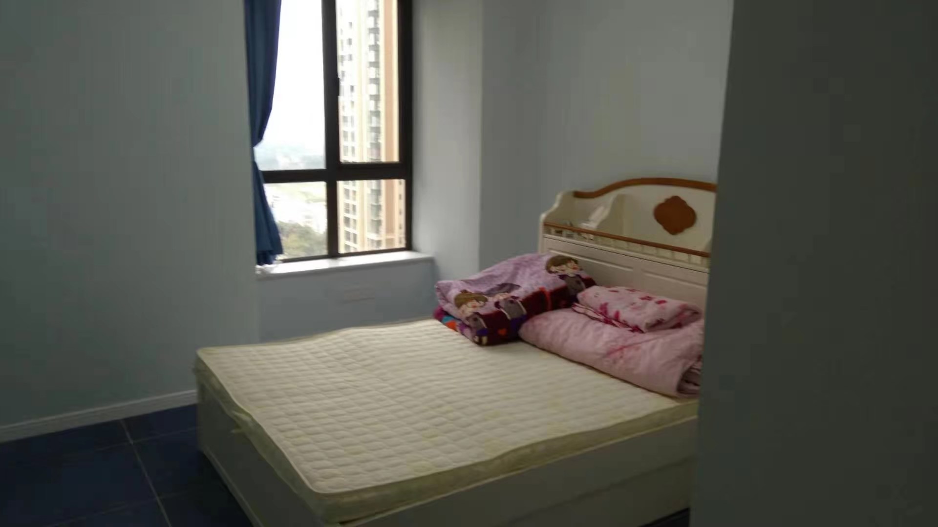 远大中央公园一期  3室2厅2卫    2500.0元/月 远大中央公园一期  3室2厅2卫    2500.0元/月室内图