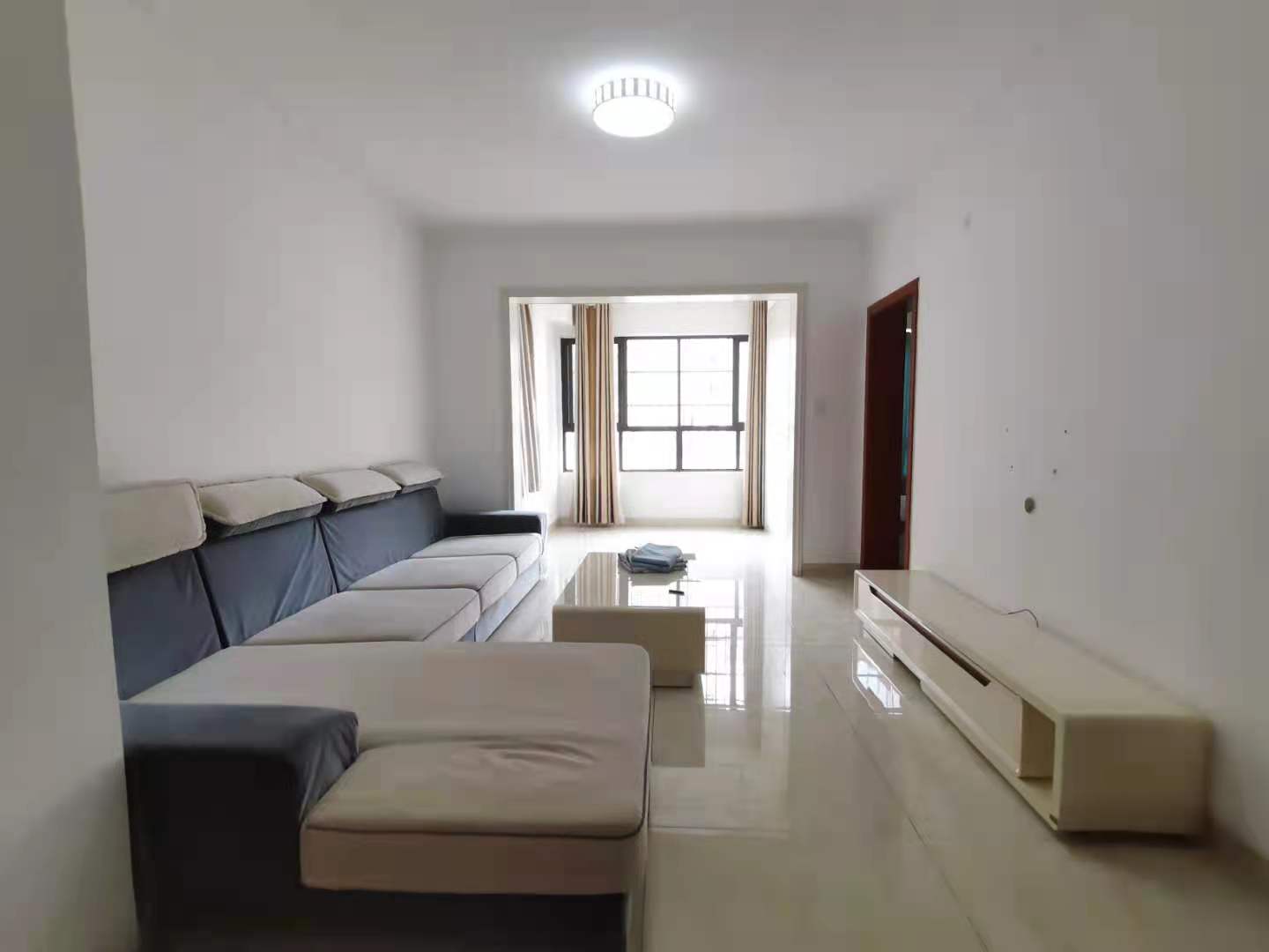 都市兰亭 3室2厅1卫 1500.0元/月 都市兰亭 3室2厅1卫 1500.0元/月室内图