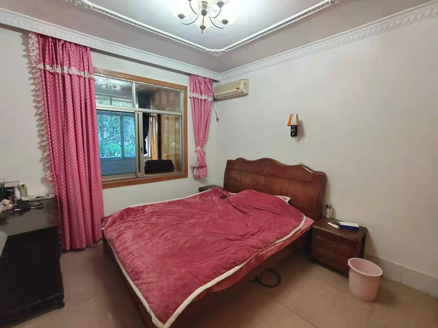 全丰小区 3室2厅1卫 1500.0元/月 全丰小区 3室2厅1卫 1500.0元/月室内图